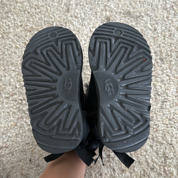Toddler UGG Boots - Picture 6 of 7